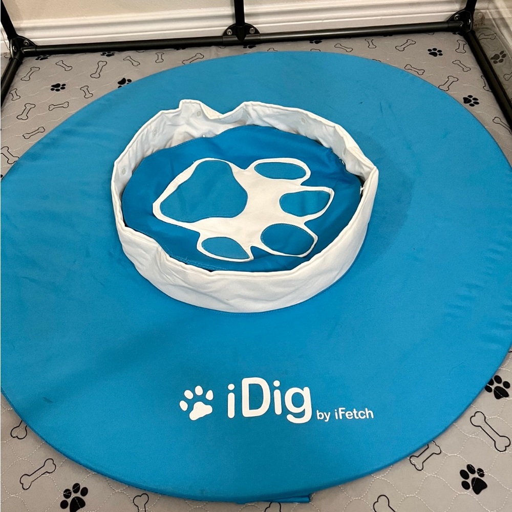 iDig by iFetch Dog Digging Toy